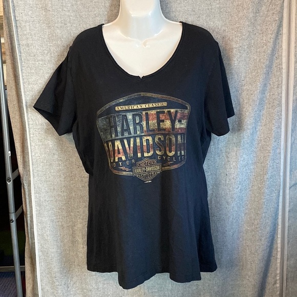 Harley-Davidson Tops - Harley Davidson Size large